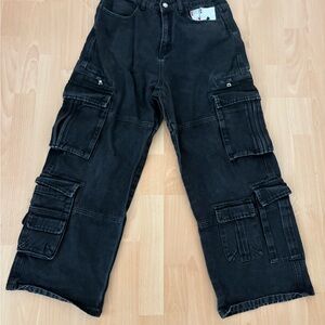 Pocket Aces- Men's Classic Black Cargo Pants sz XS